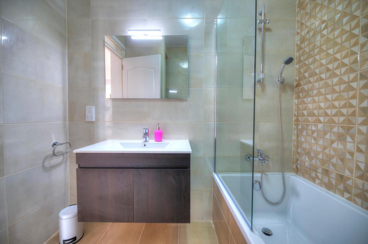Bright & Cozy 3Bedrooms With Stunning Views Dlap1-1 슬리에마 외부 사진